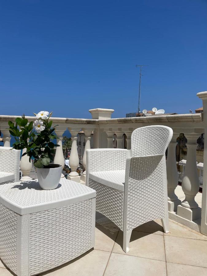 Terrazzo Del Borgo Bed and Breakfast Tropea Eksteriør billede