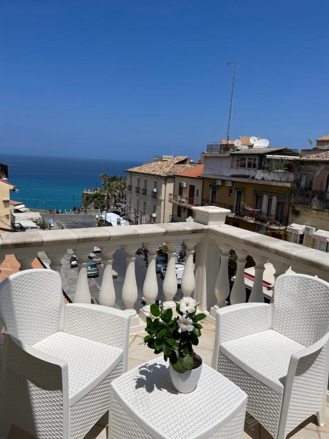Terrazzo Del Borgo Bed and Breakfast Tropea Eksteriør billede